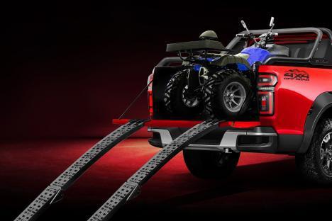 长城全新越野皮卡官图曝光，三把差速锁轻松脱困没话说！