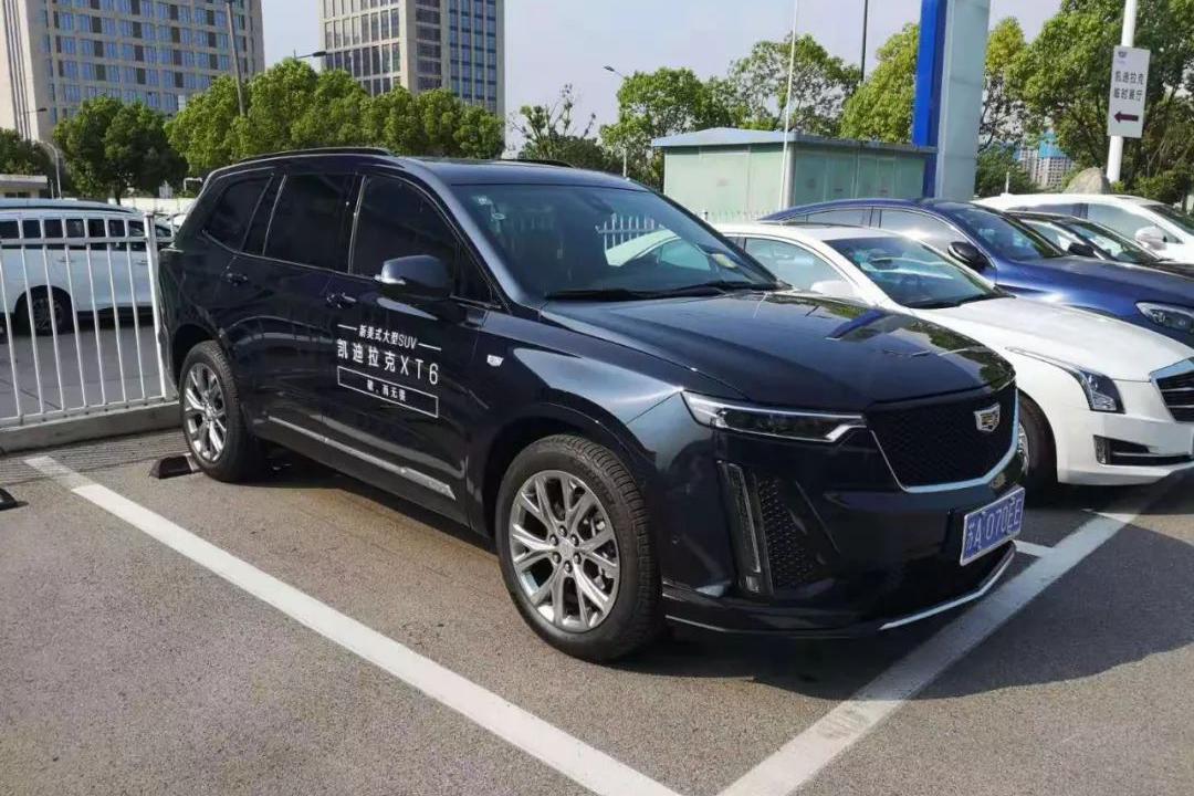 6座的凯迪拉克XT6适合哪些人？