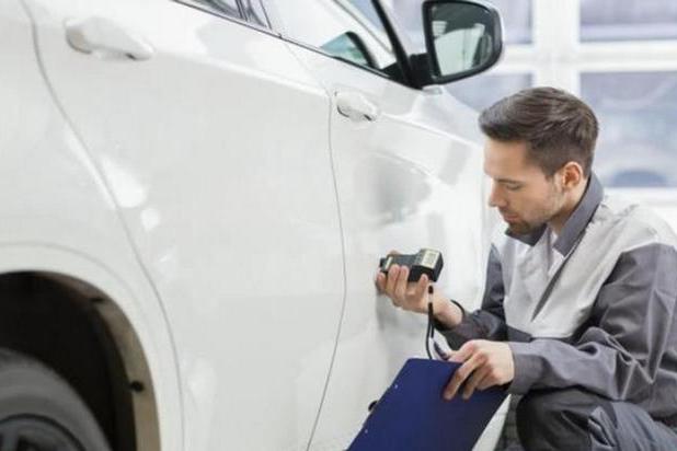 “中国式养车”3大怪象，专家摇头：都是穷人思维在作怪，要改掉