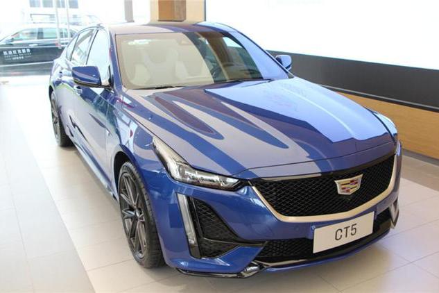 探店凯迪拉克CT5：车是真不错，预售价也合适，可为啥没有订单？