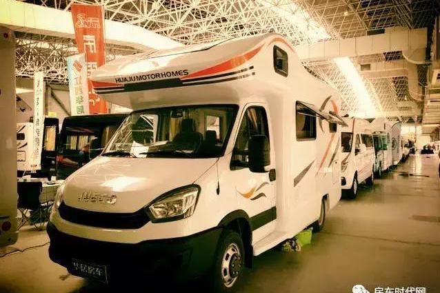 年末特价车：华居依维柯欧胜C型 只有几台