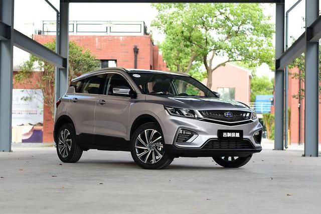 顶配不到13万，百公里油耗最低5.3L，这些高颜值SUV真适合家用