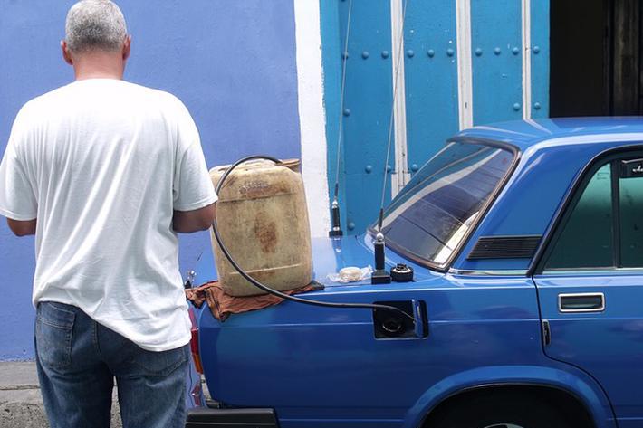 10万元的车，月薪多少才能养得起？​