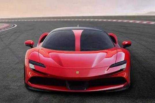 法拉利新专利曝光，风挡玻璃一分为二！解放：这设计我熟