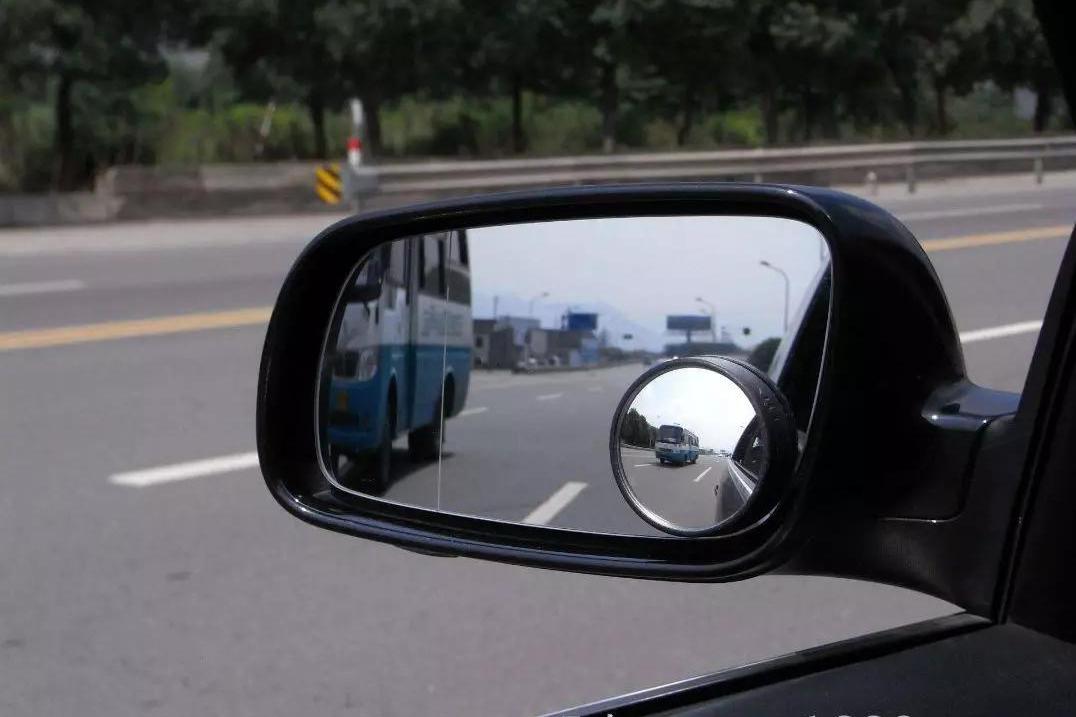 汽车驾驶盲区，不管开不开车都要了解