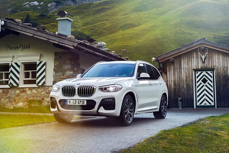 宝马X3插混官图发布 百公里加速6.1s