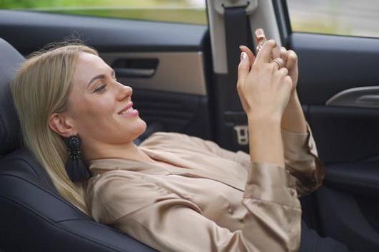 街头大调查：哈弗 F7惊呆一票老外，称其豪华堪比BBA