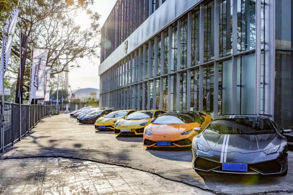 兰博基尼深圳全新展厅盛大开业