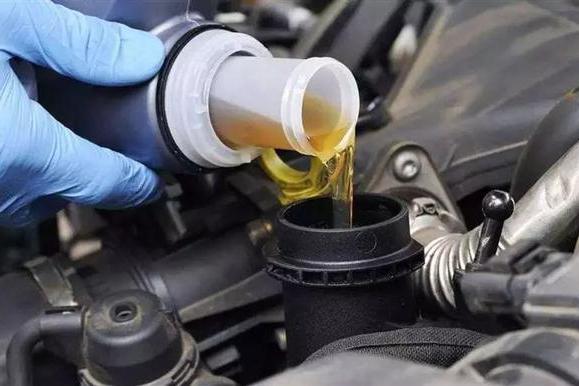 防疫期间，爱车逾期保养、出现亏电怎么办？你关心的都在这