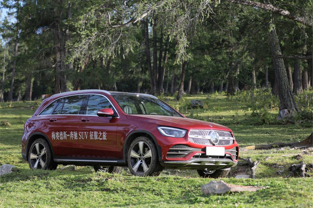 轴距近3米，空间绝对够，刚更新的这台爆款SUV你得这么选