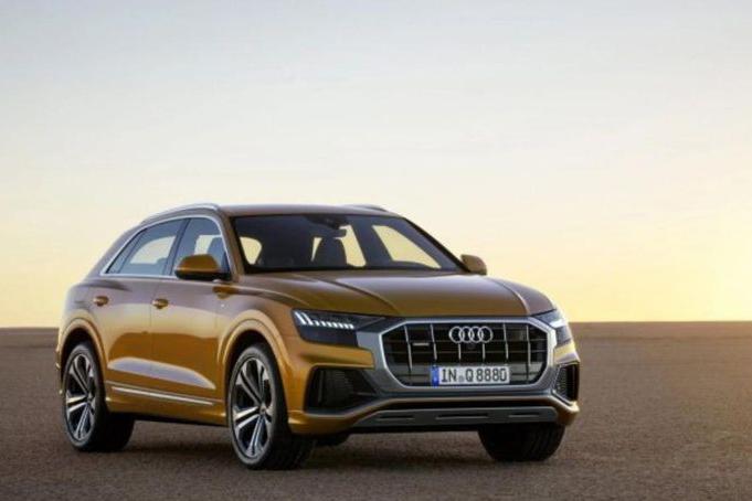 奥迪Q8是真旗舰吗？运动级轿跑SUV 为何还搭载2.0T？