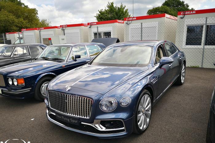 宾利飞驰W12降到289万，为什么最开心的是劳斯莱斯？