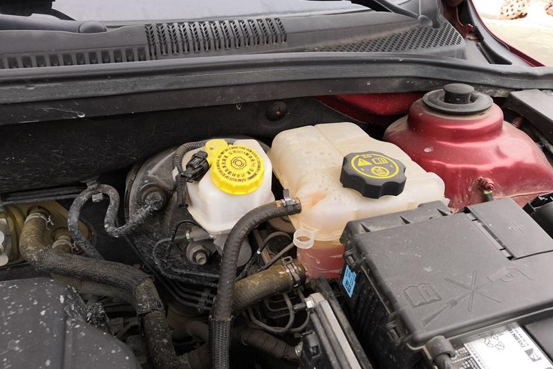 跑完高速就没事了？车子这3个地方需要注意，请花1分钟看完