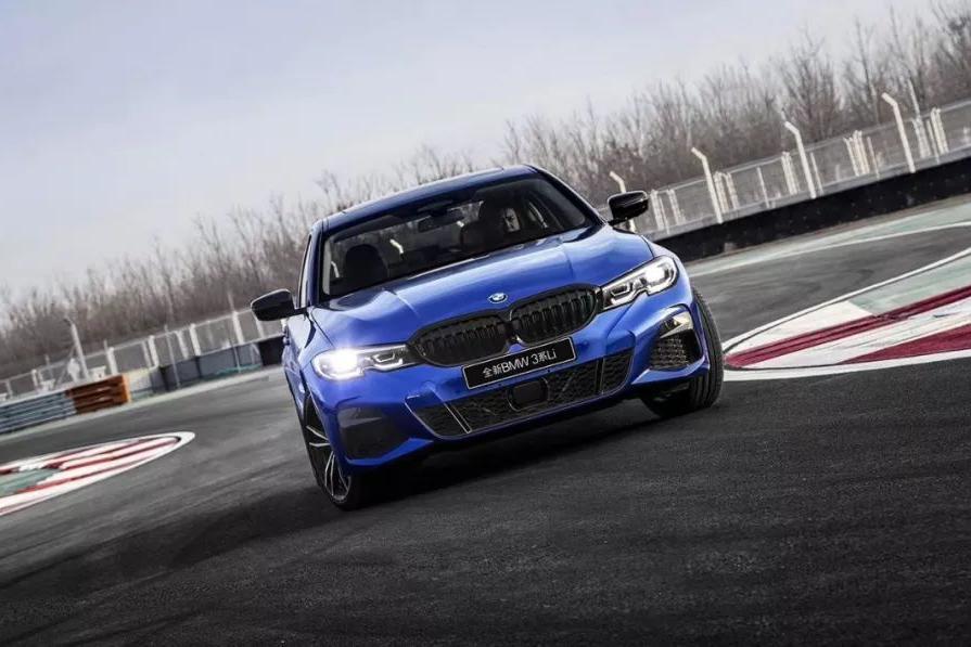 全新华晨宝马3系官图发布！全景天窗、电子手刹，上市时间是？