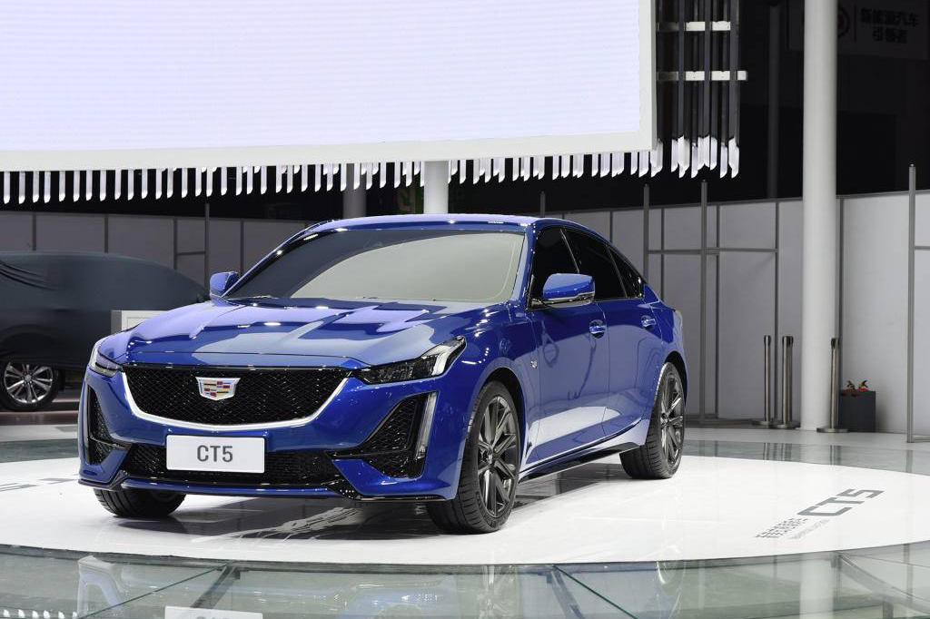 起售不超28万？又一豪华B级车登场，比3系更运动，标配2.0T+10AT