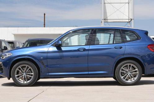 30岁开上它就算成功人士？优惠4万5的宝马X3为何能一直卖的好？