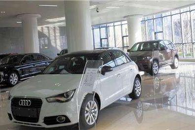 汽车续保时间缩短至30天，是好还是坏？车主：终于清静了