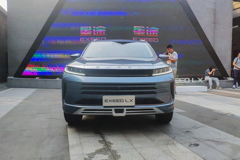 【车闻】预售不到15万，拉动36吨飞机的中国SUV过几天上市！