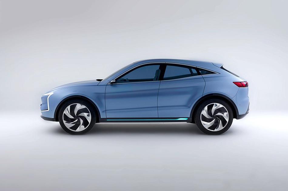 又一新势力现身，3秒能破百，金菓EV智能电动SF5是何方神圣？