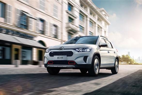 新C3-XR颜值巨变、配置升级 百年雪铁龙更显实力