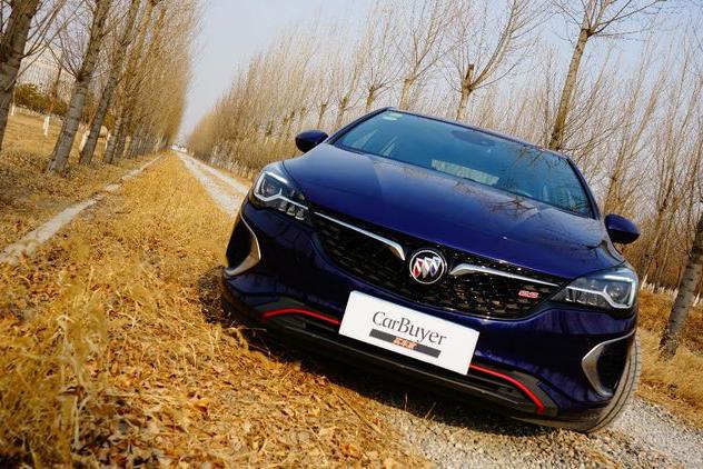 发现“野生”小钢炮，20万以内性能车——威朗GS