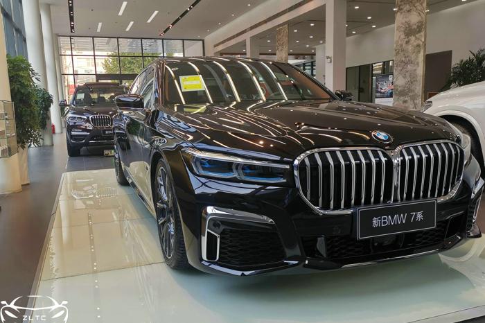 看了20年前的发票，为什么说现在的BBA旗舰降了一个档次？