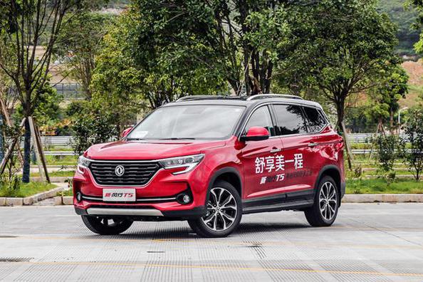 家用SUV就看它！不到14万顶配，配双12寸液晶大屏，质保长达8年!