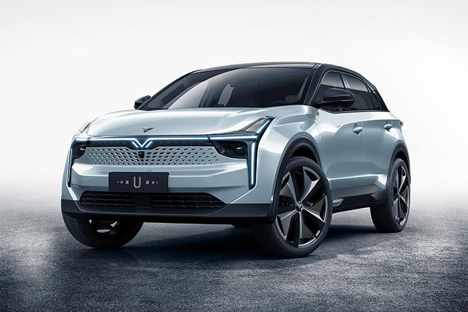 内饰全是屏幕/眼睛都看不过来 哪吒U官图公布