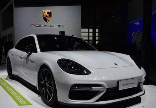 永远在路上,保时捷Panamera4 E-Hybrid
