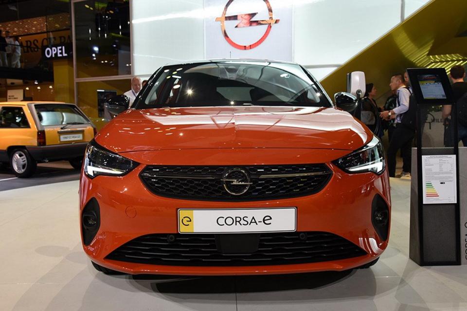 欧洲和国内的主流纯电续航有差别，这车的续航仅330公里，一般