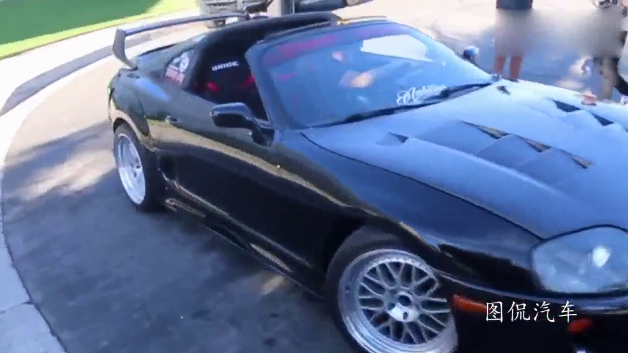 把烧鸡塞进跑车排气管那一刻，才知道啥叫机关枪！