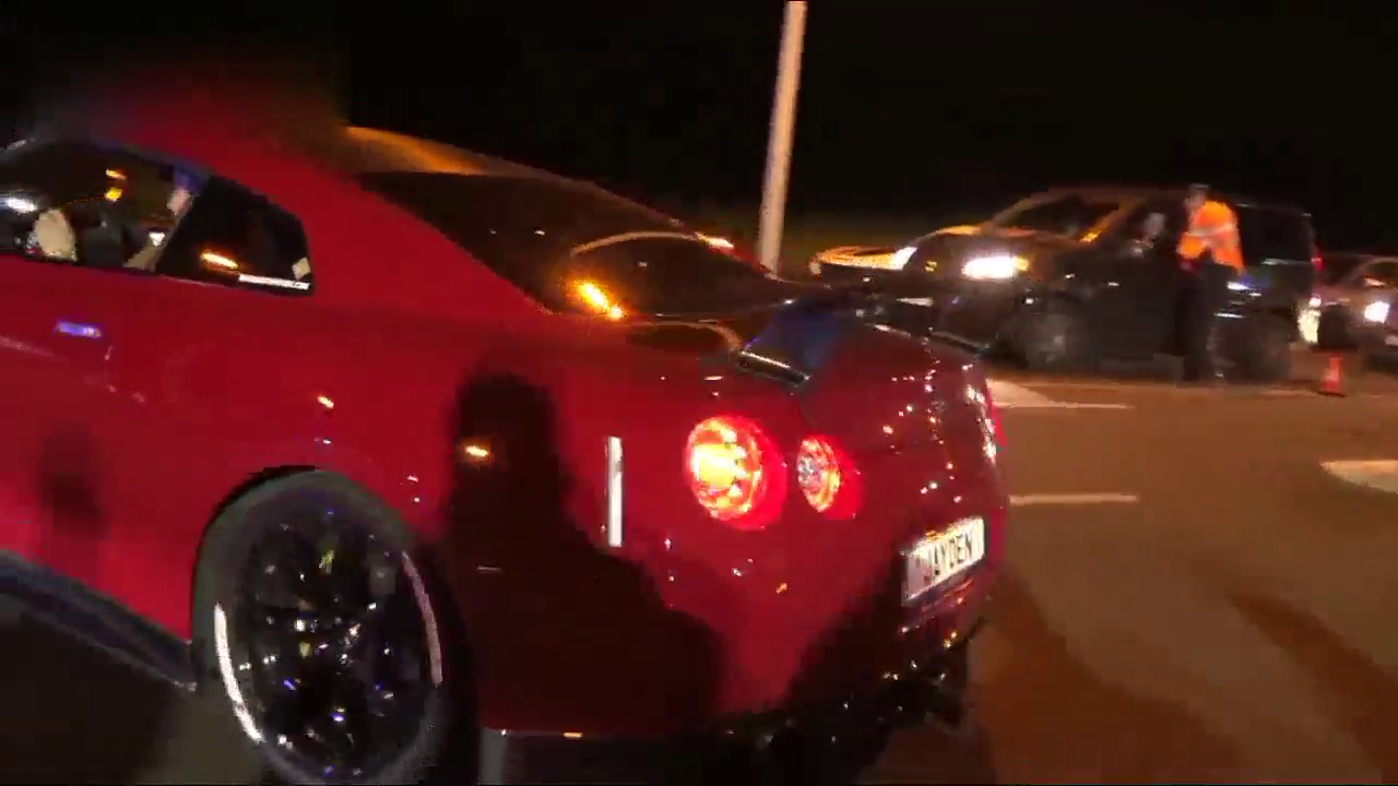 超级跑车相约，用排气声来离场