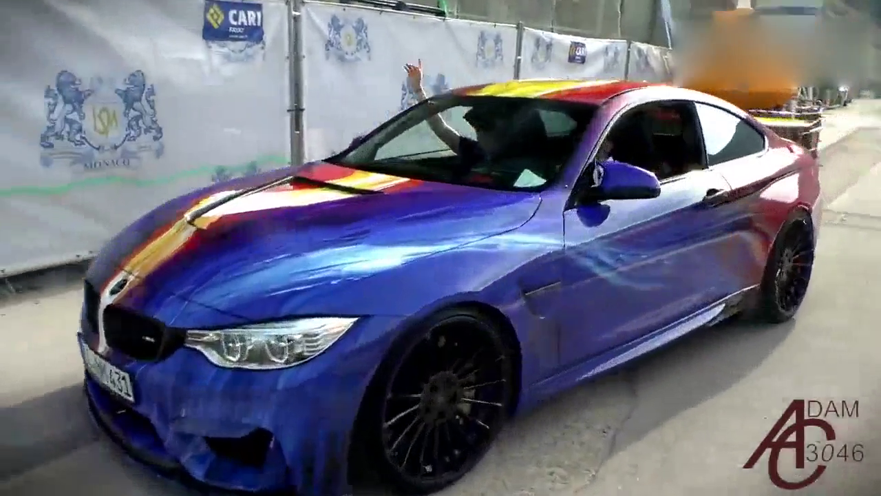 改装的宝马M4跑车 绚丽的车身造型