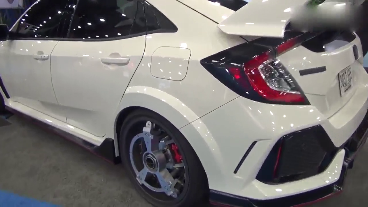 高手改装思域，油电混动加全时四驱，3秒破百是真跑车！