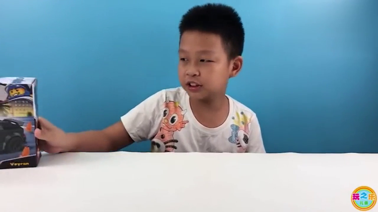 儿童积木拼装汽车模型跑车超级赛车