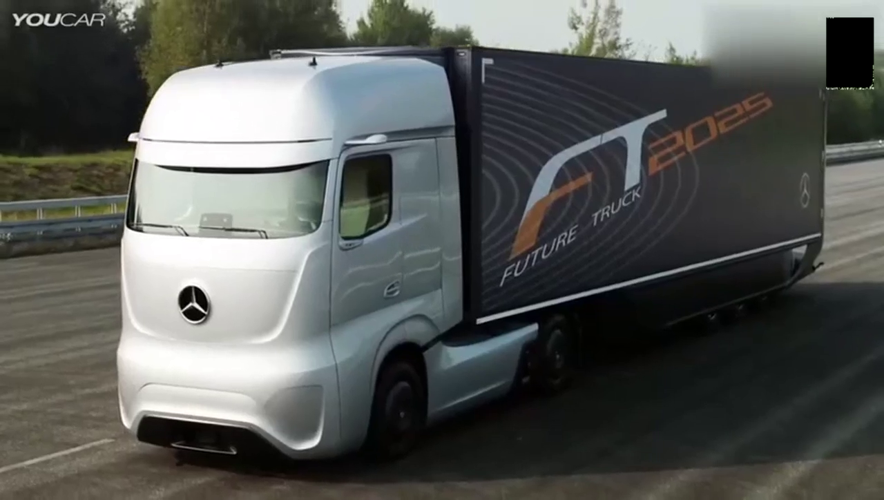 上了公路 终于知道奔驰卡车为啥卖那么贵了