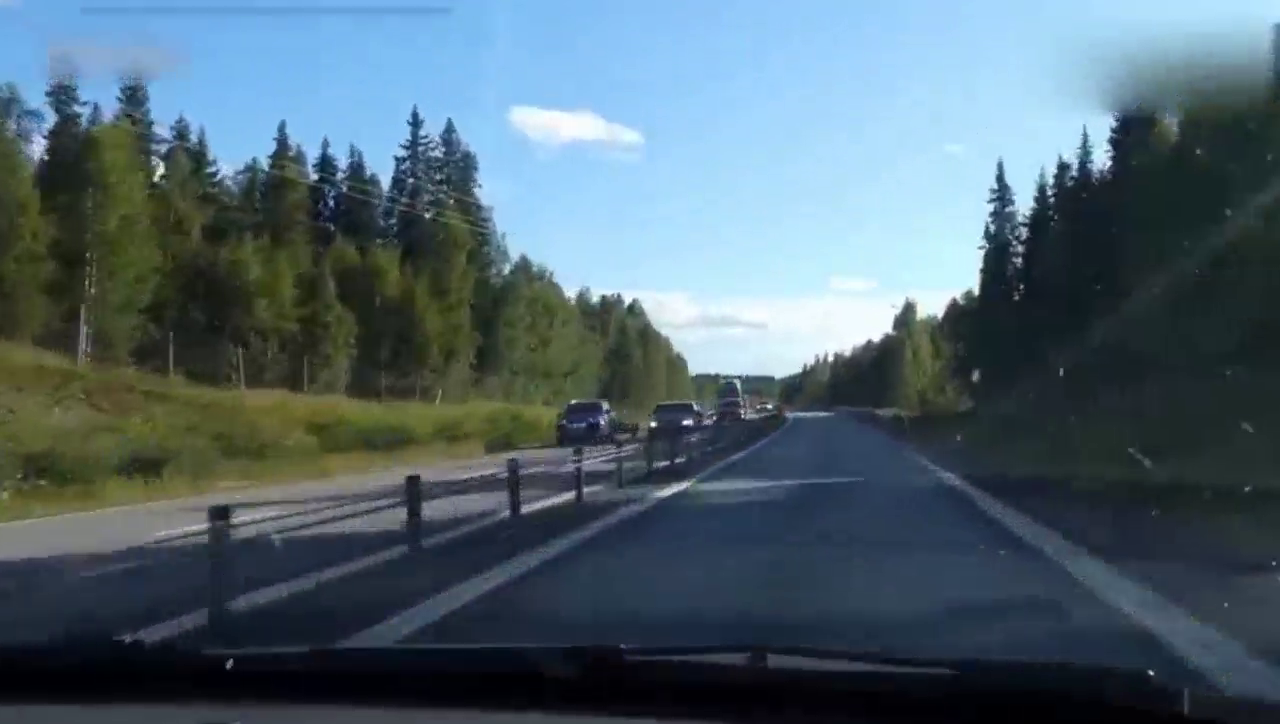 沃尔沃FH16运输木材，强大的卡车运输