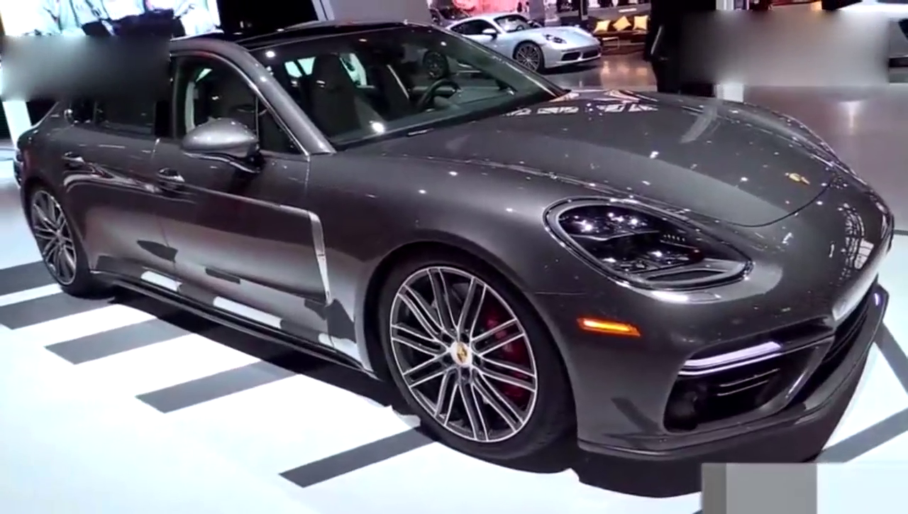 车展实拍 保时捷 Panamera 4 专属加长版 绝对帅气