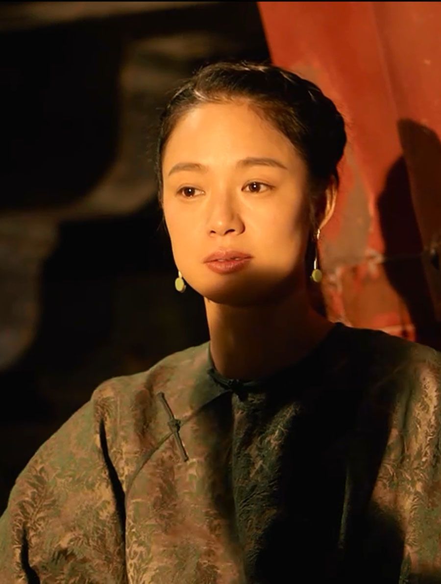 揭露人性善恶交织的复杂本质