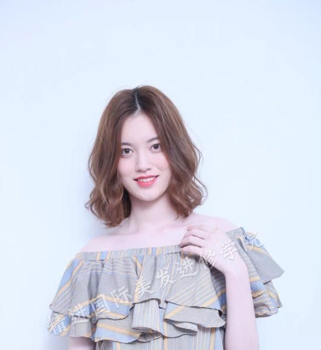 甜美公主烫发型才是你的最佳选择