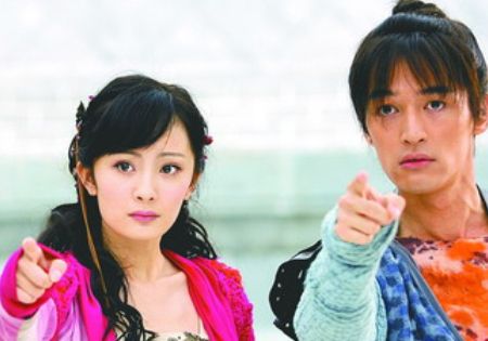 曾与杨幂合作过的男演员,胡歌帅气有魅力,最般