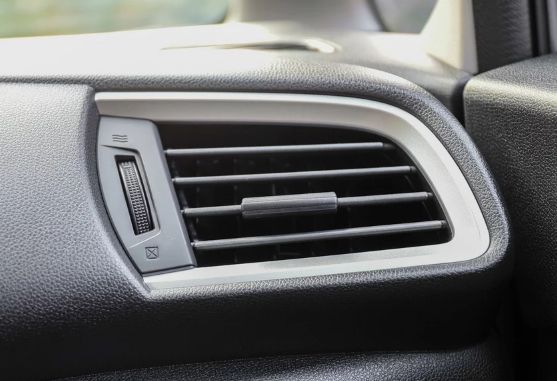 最新最全的“日系小型两厢车“资讯都在这里，不容错过