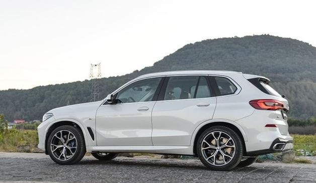 月收入1万元的家庭,能养得起宝马X5吗?