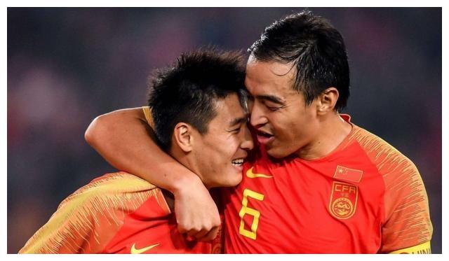 中国足球迎好消息,世预赛抽签日程出炉!一队只