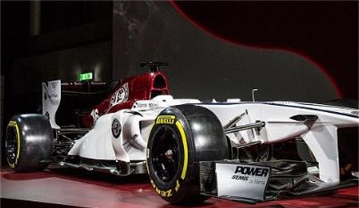 阿尔法罗密欧：科技感十足，颜值与品位并存，格调感十足