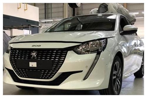 全新标致208现身,内外高颜不输508L,1.2T榨出130马力还配8AT