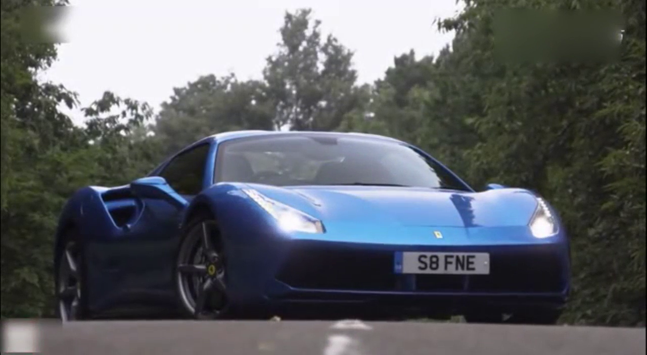 老外试驾法拉利488 SPIDER,尖端跑车的极致体验