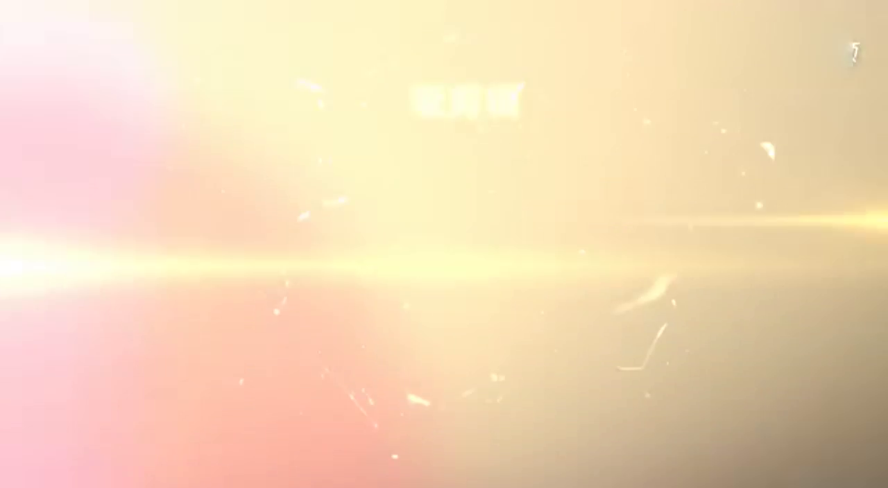 卡车即将掉落的那瞬间，司机很淡定的继续加油门