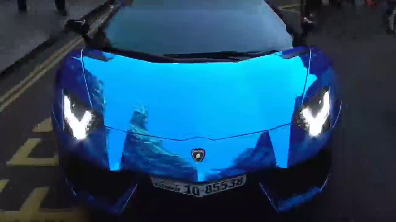 100多辆重型卡车出街了，这么霸气的车队谁惹得起