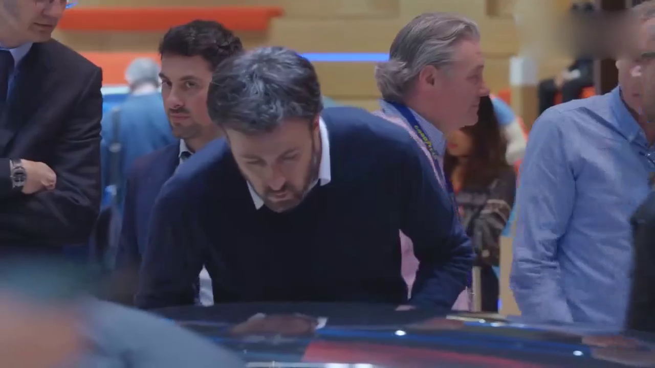 2018日内瓦车展阿斯顿马丁展区 每一款都人满为患